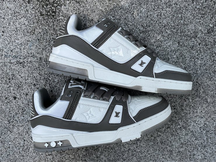 Grey Trainer