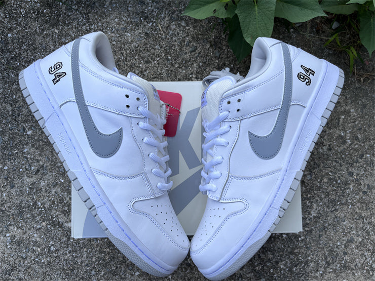 Supreme x Nike SB Dunk Low