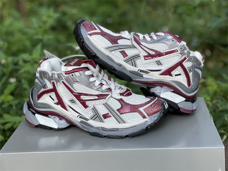 Burgundy Runners
