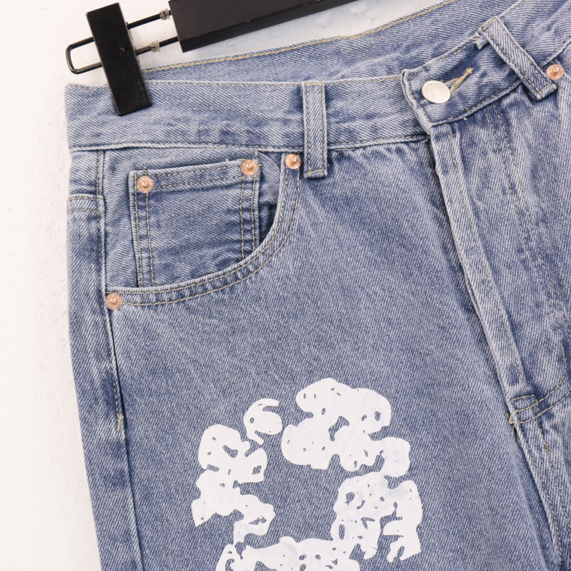 Offset Tears Jeans