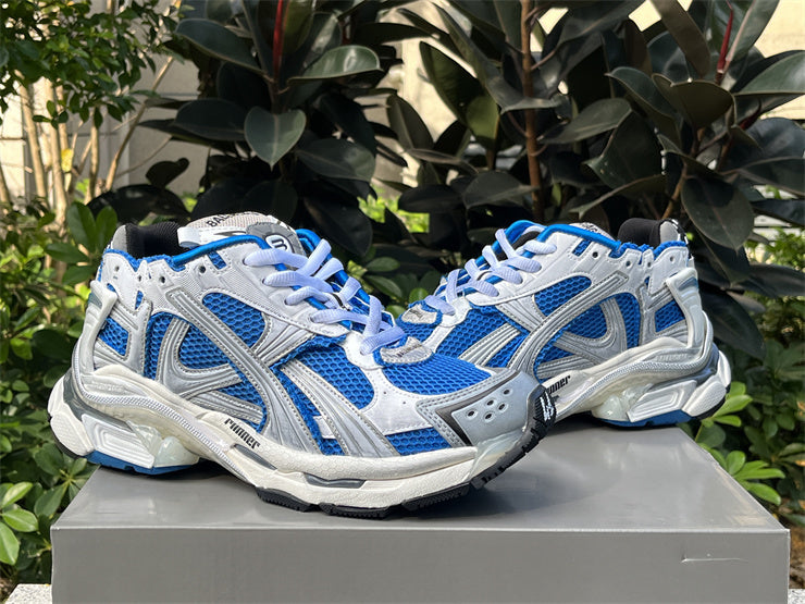 White and Blue Runners