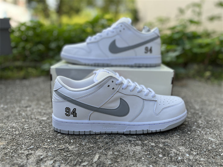 Supreme x Nike SB Dunk Low
