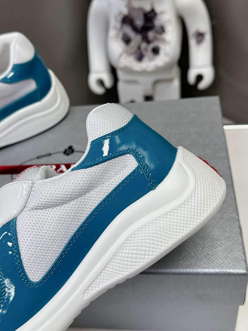 Cyan