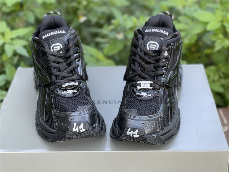 Black Runners