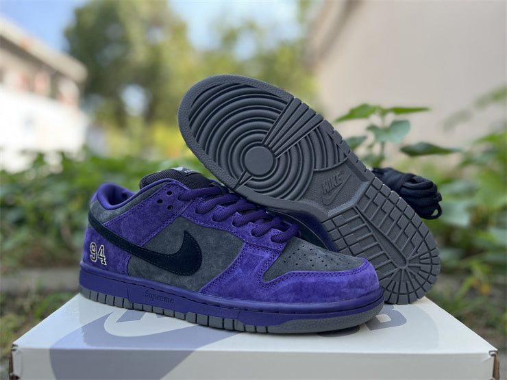 Supreme x Nike Dunk SB Dunk Low