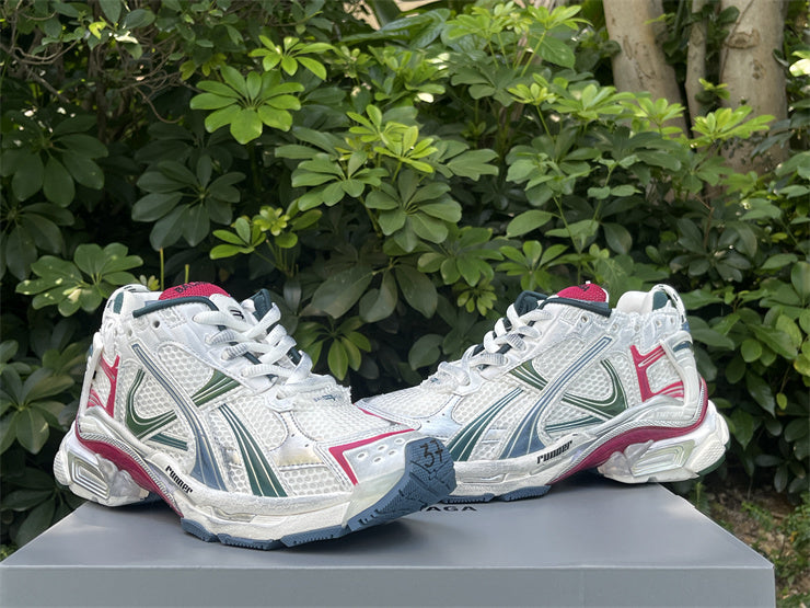Green, Blue, and Pink Runners
