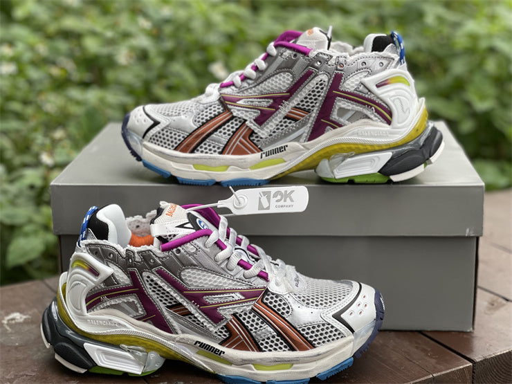 Multicolor Runners (2)