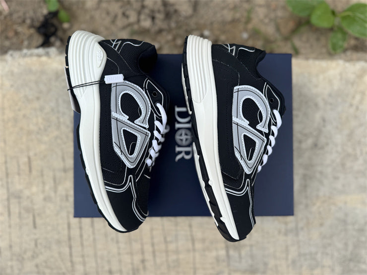 B30 Black and White
