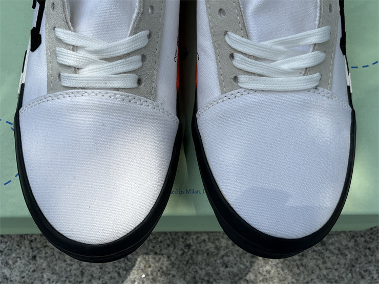 Vulc Low White