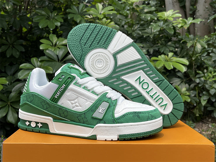 Green Trainer
