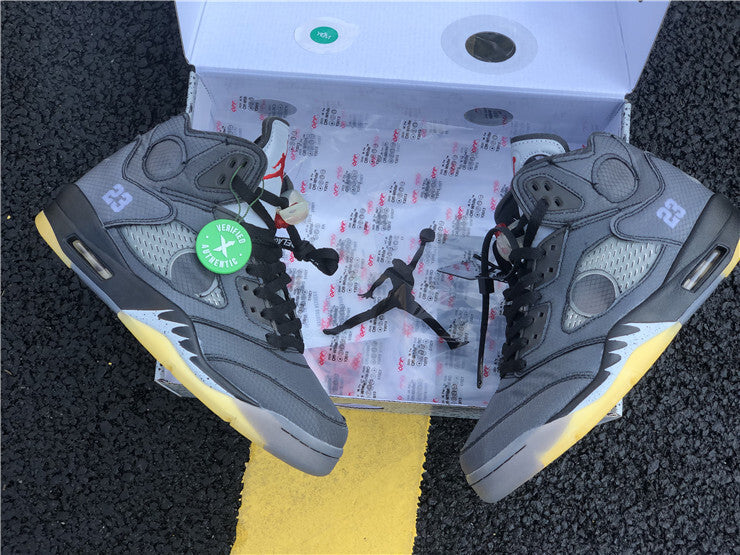 Off-White x Air Jordan 5 ‘Muslin’