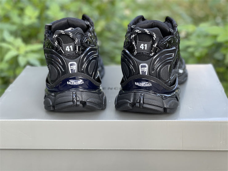 Black Runners