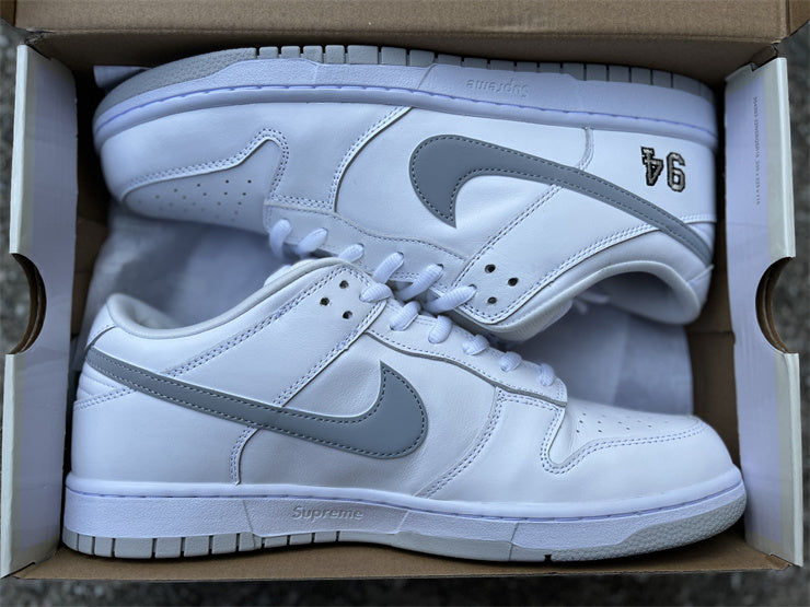 Supreme x Nike SB Dunk Low