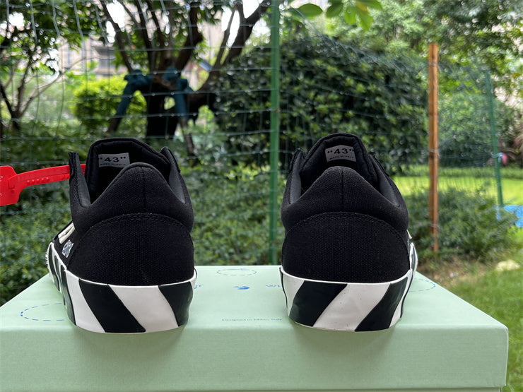 Vulc Low Black