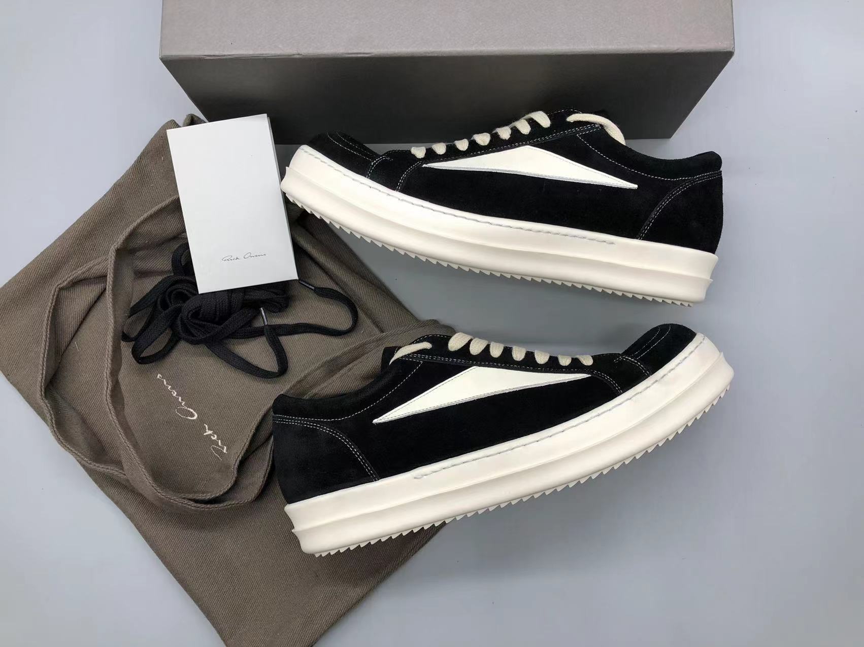 Black Vans