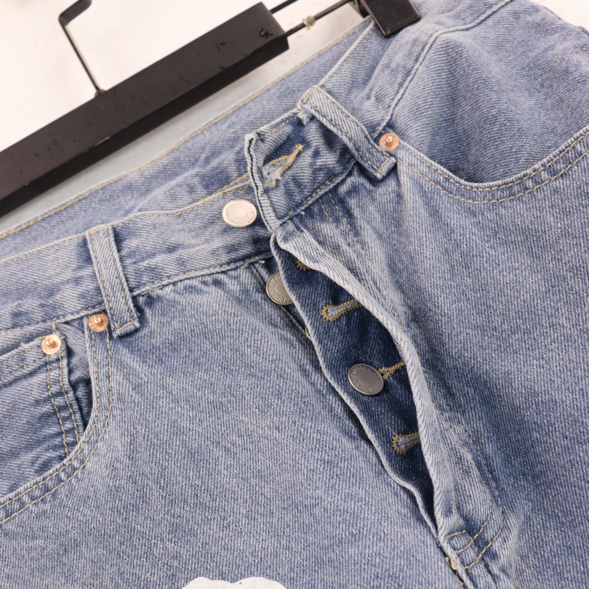 Offset Tears Jeans