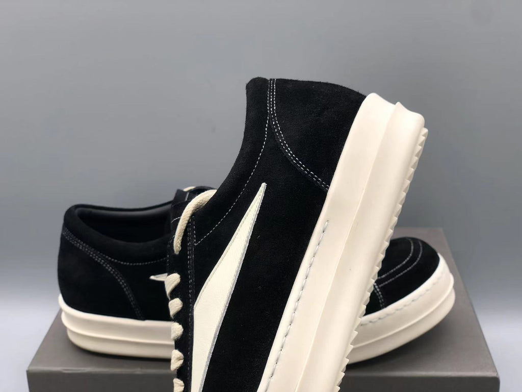 Black Vans