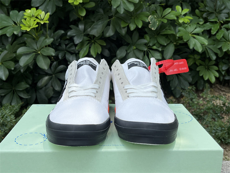 Vulc Low White