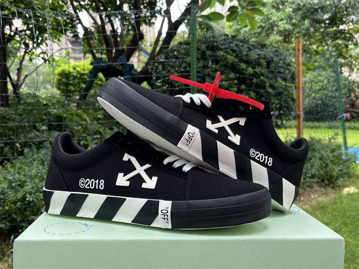 Vulc Low Black
