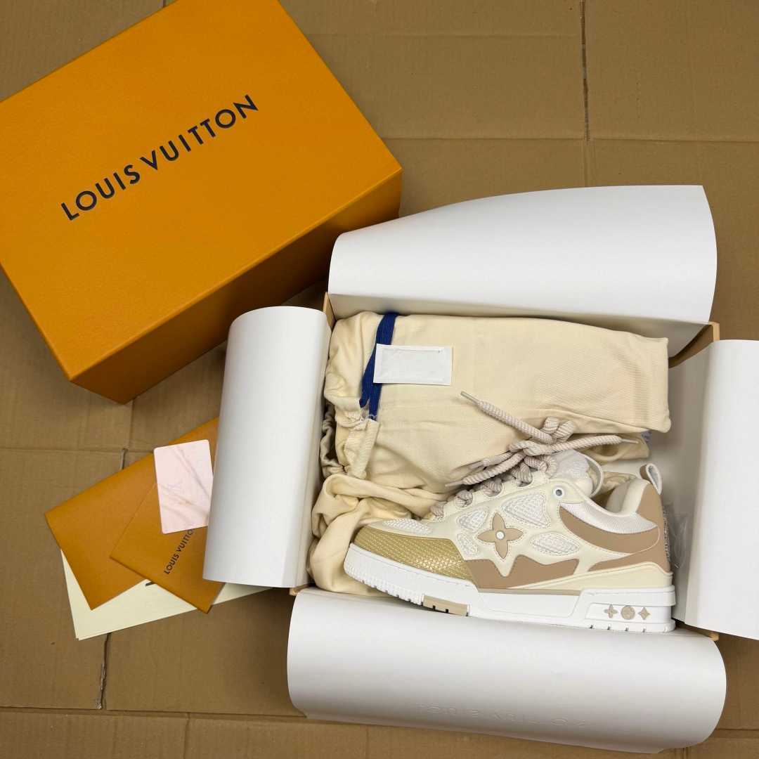 Beige Skates