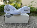 Supreme x Nike SB Dunk Low