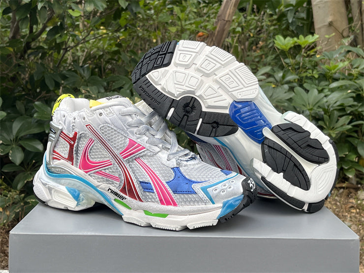 Multicolor Runners