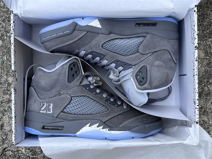 Wolf Grey