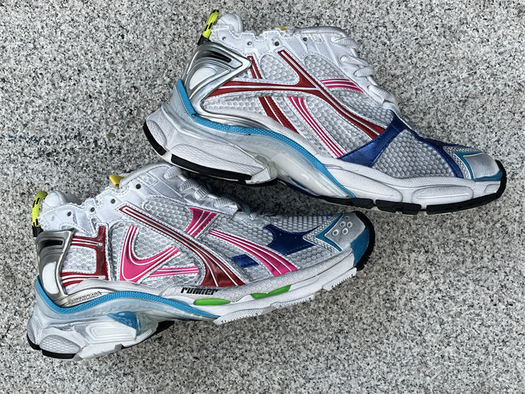 Multicolor Runners