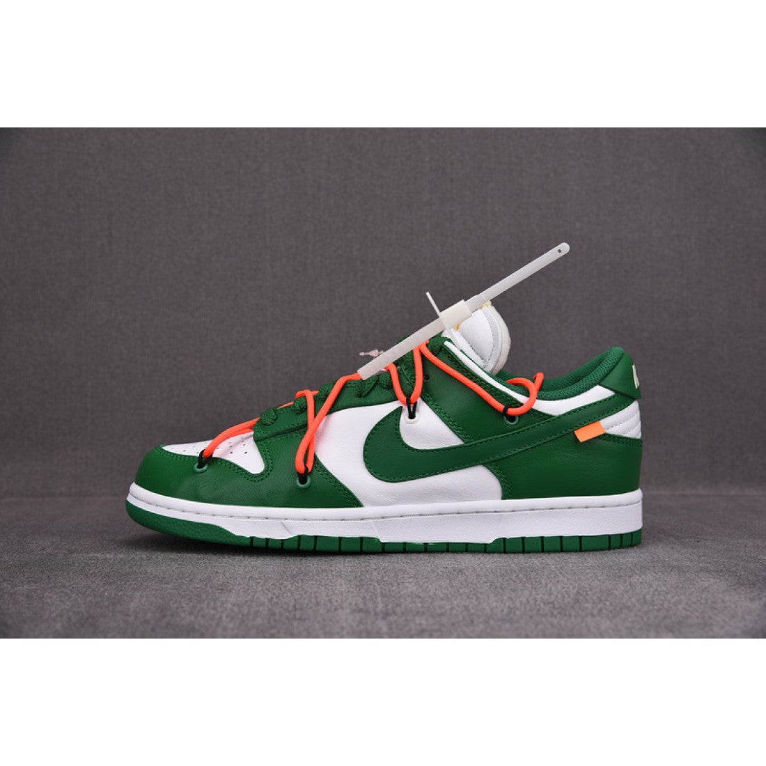 Off-White x Dunk Low 'Pine Green'