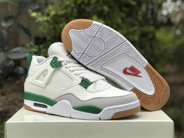 Pine Green